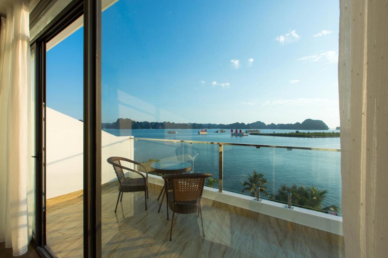 Sun Bay Tuan Chau Hotel Ha Long Exteriör bild
