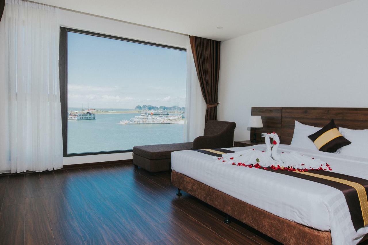 Sun Bay Tuan Chau Hotel Ha Long Exteriör bild